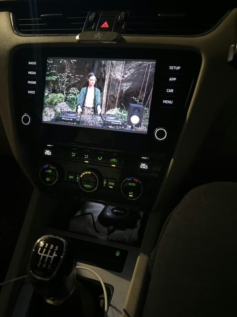 Bild #1 von James Telfer