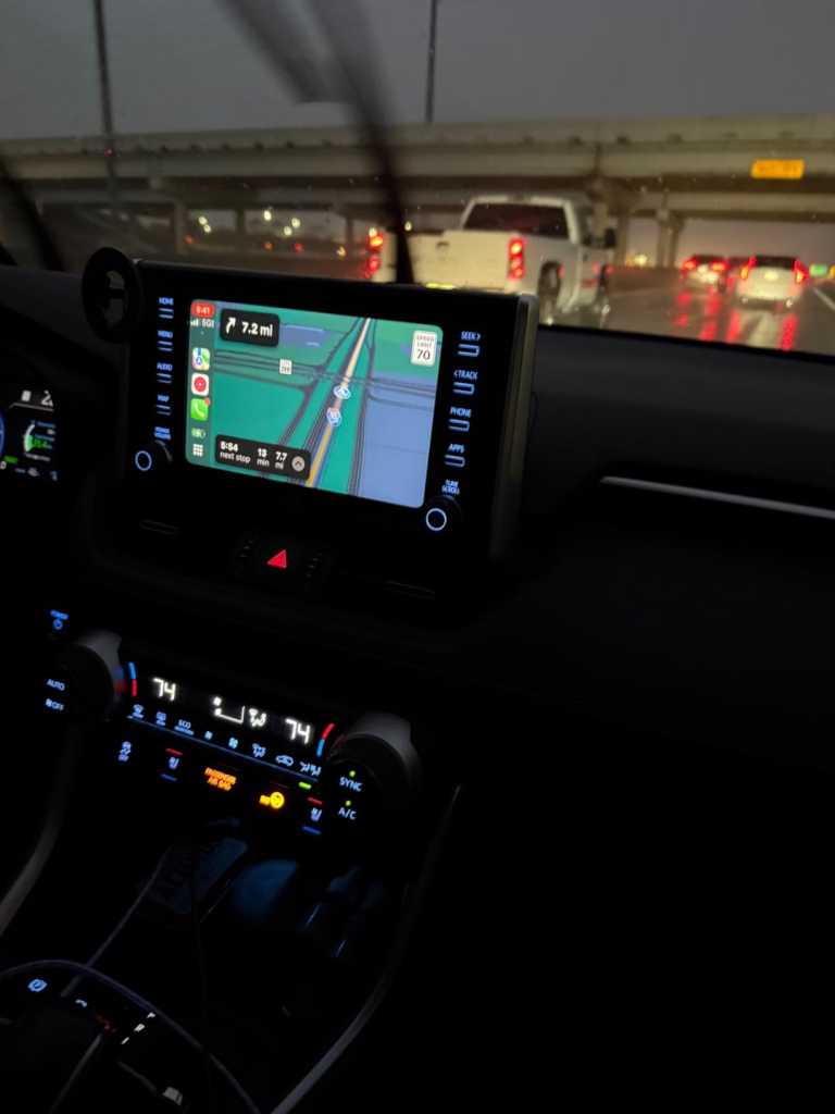 Bild #1 von Daniyal Khan